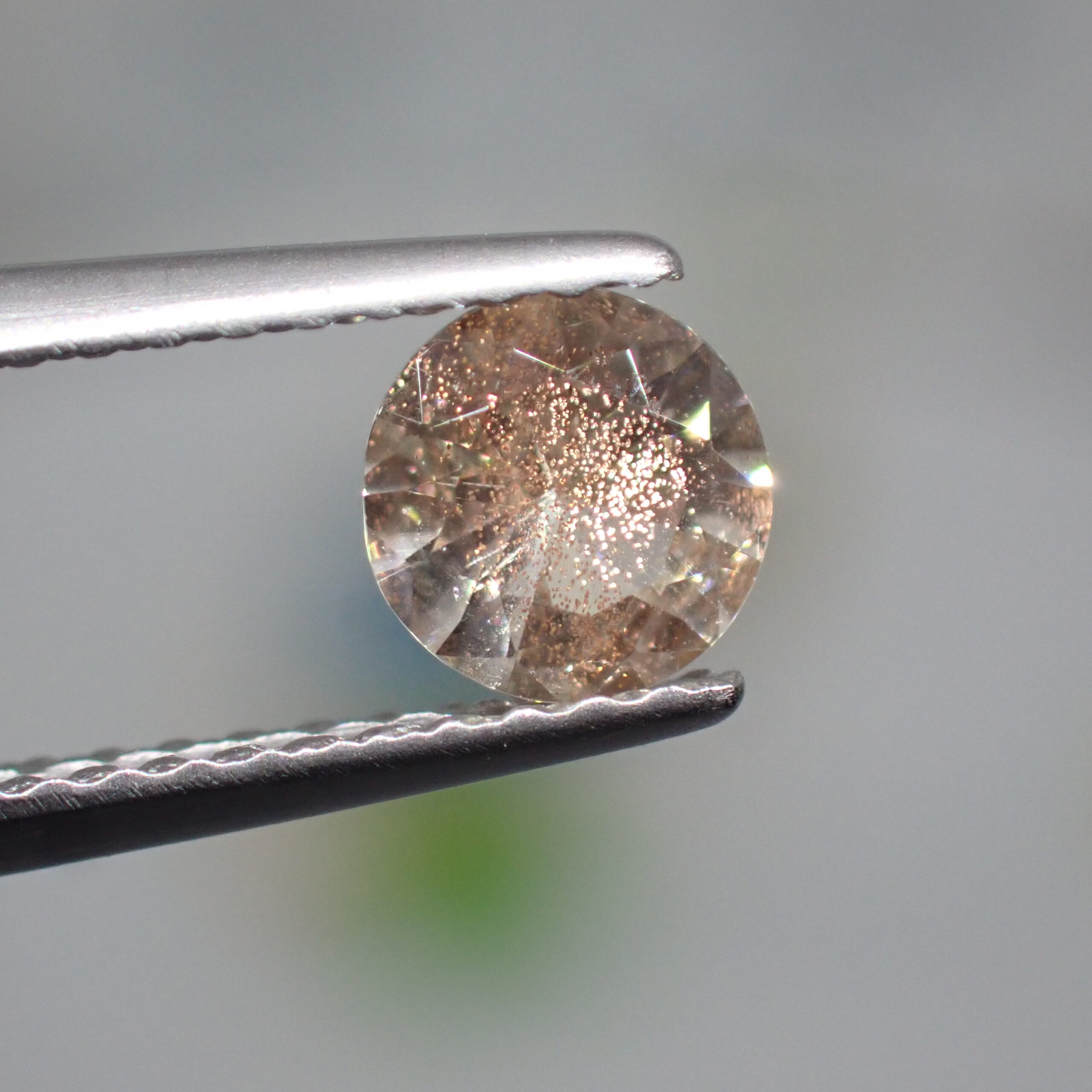 キラキラ☆オレゴンサンストーン 0.363ct | 宝石つむり