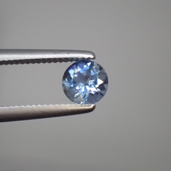 多色性◎アクアマリン 0.198ct