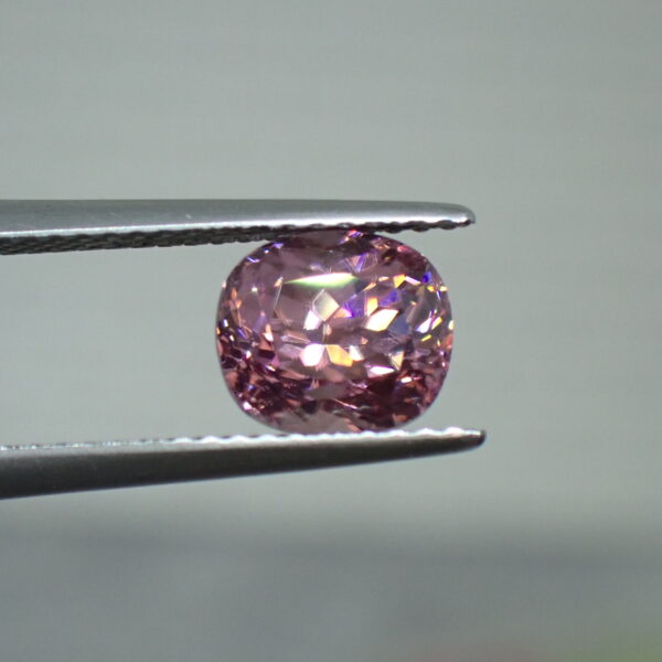 シックな大人ピンク☆ピンクジルコン 2.906ct