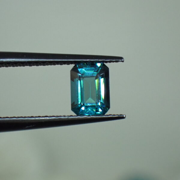 強い輝き◎グリニッシュブルートルマリン  0.873ct