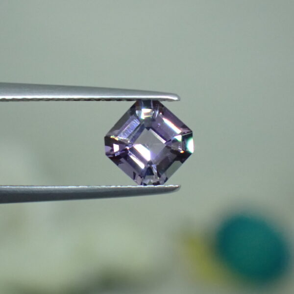 輝き＆多色性☆パープルゾイサイト 1.247ct