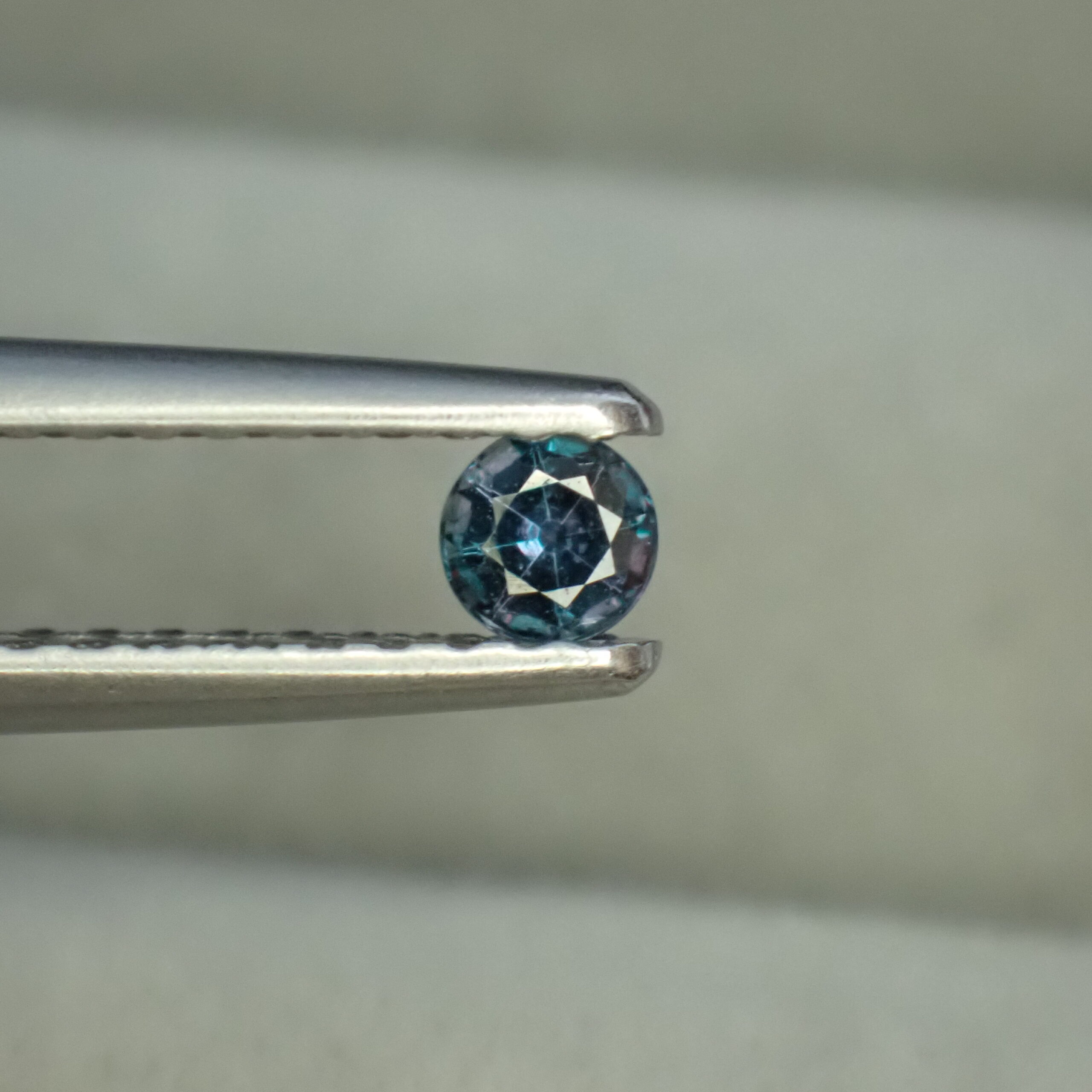 P9277122